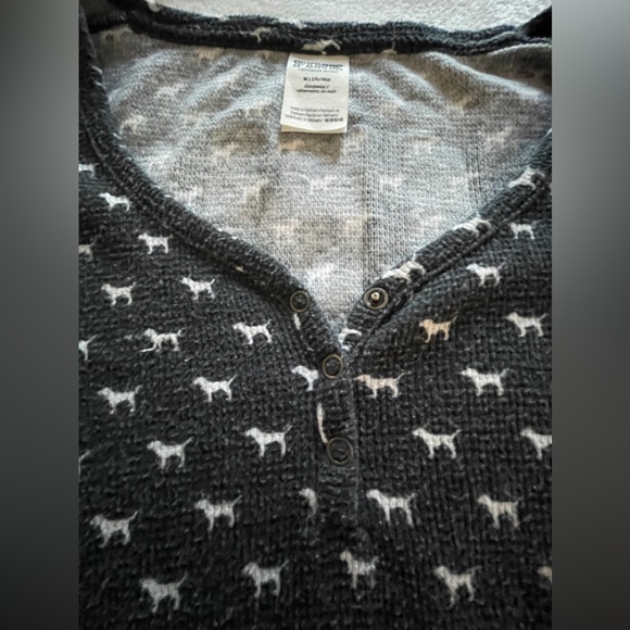 Victoria's Secrets Pink Thermal Sleep Longsleeve - Picture 8 of 9